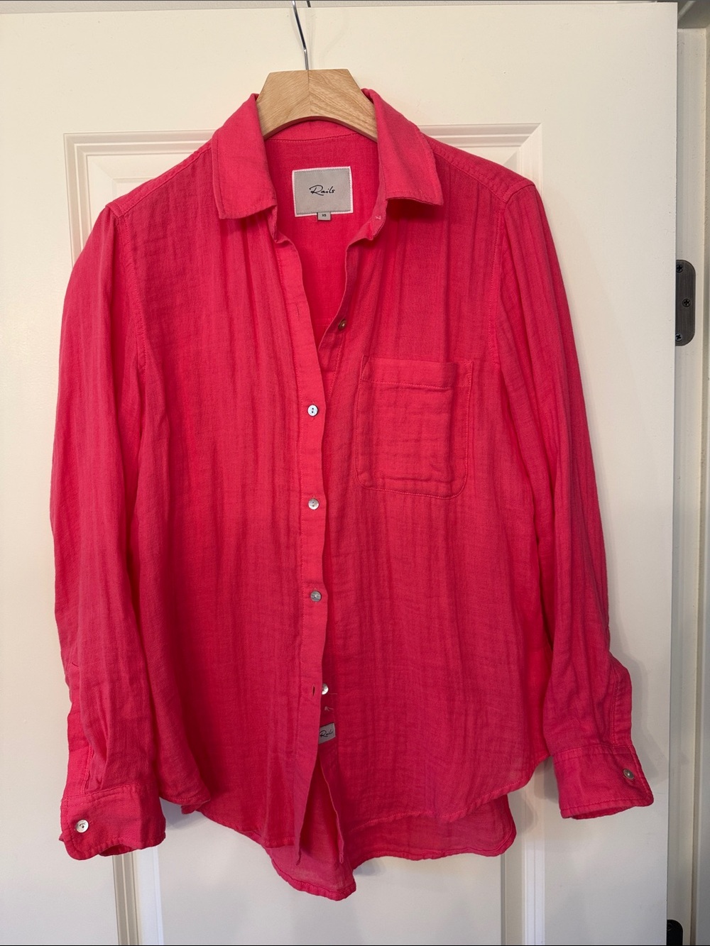 Rails Women's Button-Down Shirt in Bright Pink